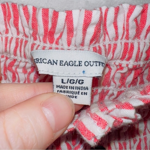 American Eagle Red White Striped Sleeveless Smocked Cropped Tube Top size large - Picture 3 of 5